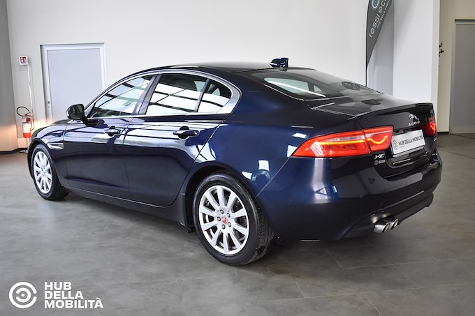 JAGUAR XE 2.0 D Turbo 180CV Prestige